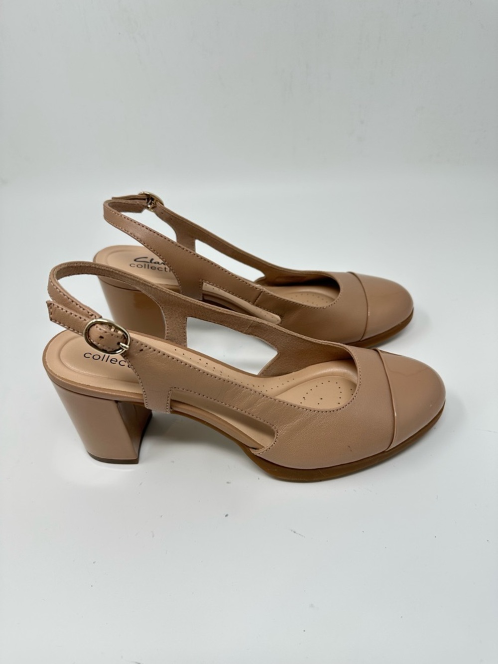 New Clarks Women's Bayla Joy Slingback Pumps Beige Leather Size 8M - Picture 3 of 15